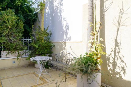 Apartamento Neve Tzedek Cute Penthouse With Parking