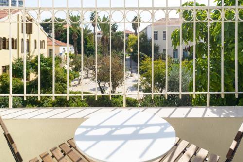 Apartamento Neve Tzedek Cute Penthouse With Parking