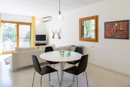 Apartamento Neve Tzedek Cute Penthouse With Parking