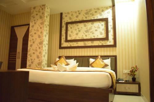 Hotel Uday Palace