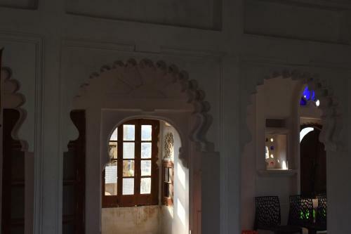 Castle Namahstay Hostel & Art Space
