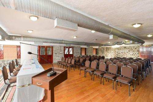 Hotel Sparsa Resort Thiruvanamalai