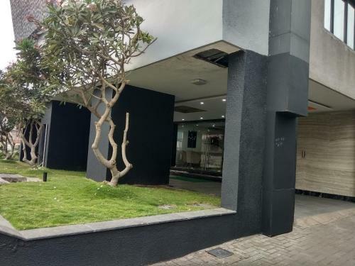 Hotel Jk Rooms 121 Shaheen Int.-nr. Mahindra Co.-midc