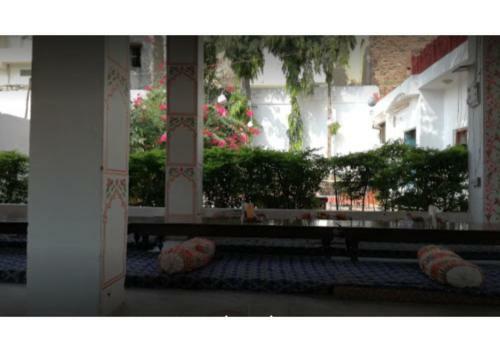 Hotel Moon Dance Garden & Restaurant