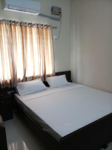 Hostal Sr Residency