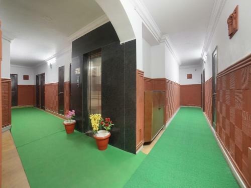 Hotel Oyo 25103 Indra Sukh Palace