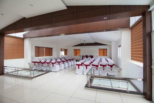 Hotel Genx Crystal Inn Chikmagaluru