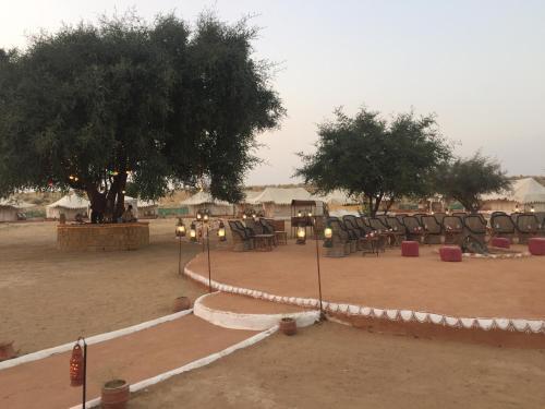 Hotel Golden Dune Camp