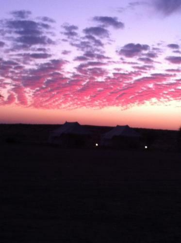 Hotel Golden Dune Camp