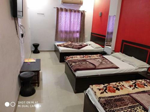 Hotel Surbhi Palace