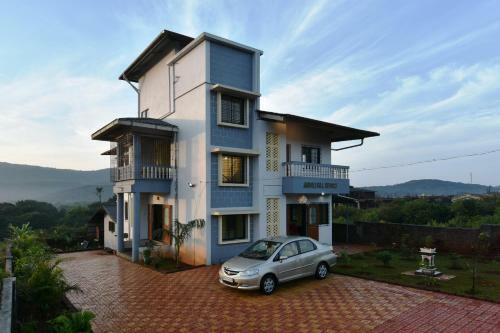 Lodge Amboli Hill Resort