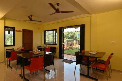 Lodge Amboli Hill Resort