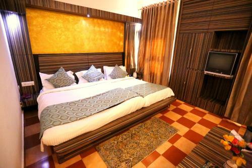 Hotel Maharaja Inn