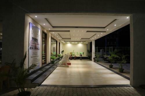 Hotel Dsrmadhanaminn