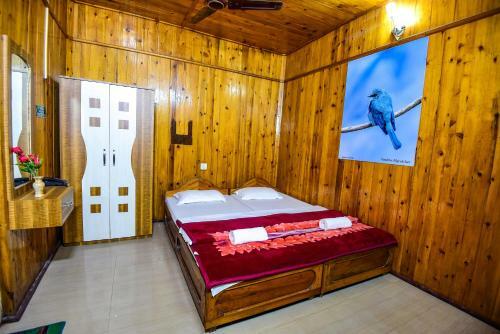 Hotel Aranya Resorts