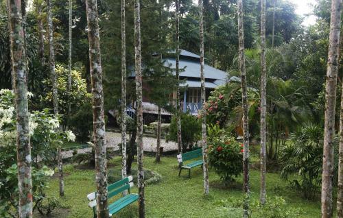 Hotel Aranya Resorts