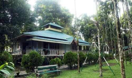 Hotel Aranya Resorts