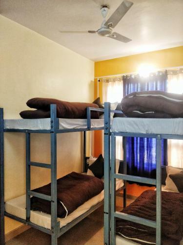 Albergue The Bunker Bir