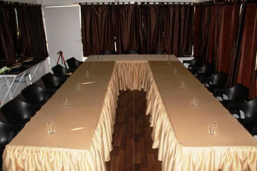 Hotel Peri Resorts
