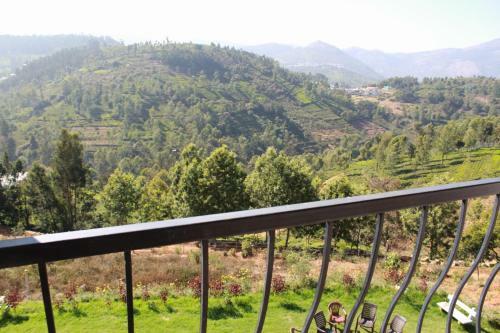 Hotel Peri Resorts