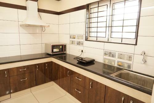 Hotel Sri Murugan Residency