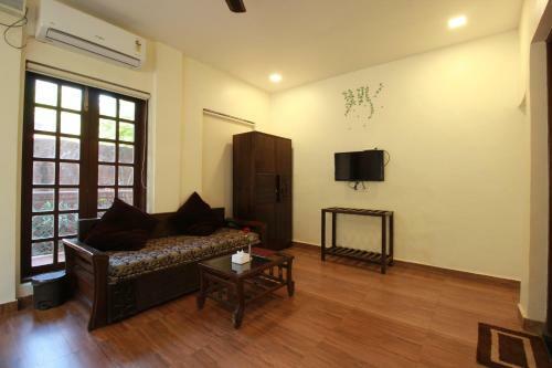 Hotel Exotica Suvarna Samudra