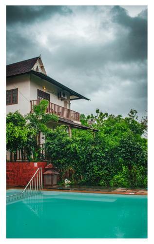 Hotel Exotica Suvarna Samudra