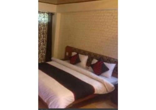 Hostal Deluxe Stay At Mall Road (200m From Church)