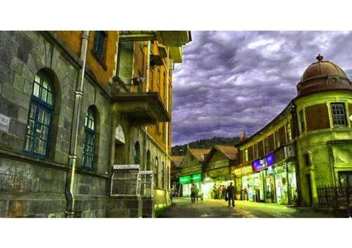 Hostal Deluxe Stay At Mall Road (200m From Church)