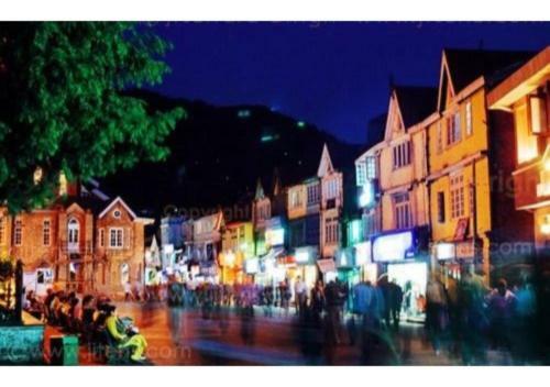 Hostal Deluxe Stay At Mall Road (200m From Church)