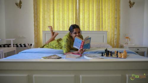 Bed & Breakfast Pembroke Villa - An Ecorganic Farmstay