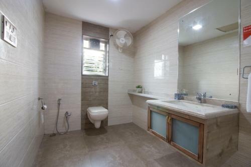 Villa Serene By Vista Rooms