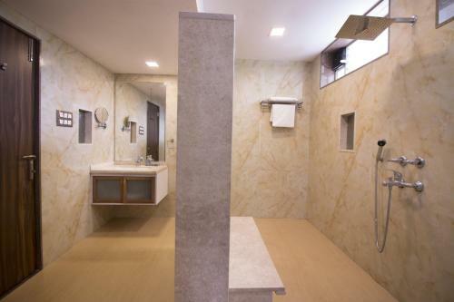 Villa Serene By Vista Rooms