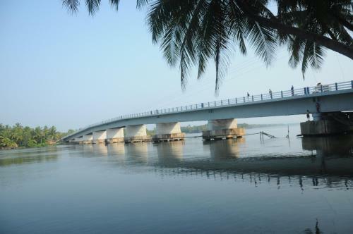 Lakeview Beach Homestay