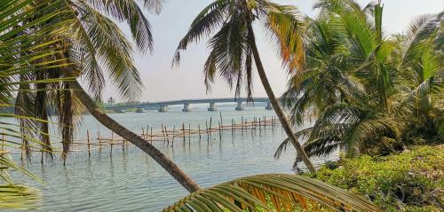 Lakeview Beach Homestay