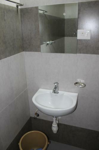 Hotel Suvarn Mandir