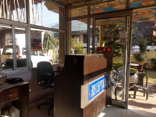 Hotel Shiva Keshav Nandan, Tapovan, Rishikesh