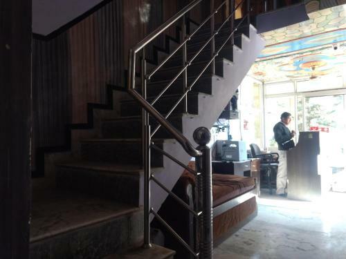 Hotel Shiva Keshav Nandan, Tapovan, Rishikesh