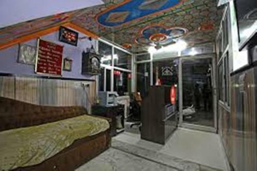 Hotel Shiva Keshav Nandan, Tapovan, Rishikesh