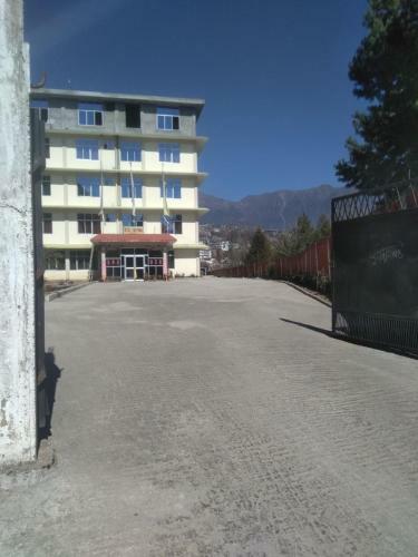 Hotel Vamoosetrail Tawang(1)