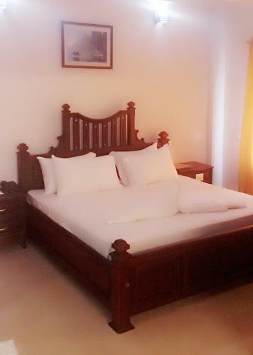 Hotel Vyshak International