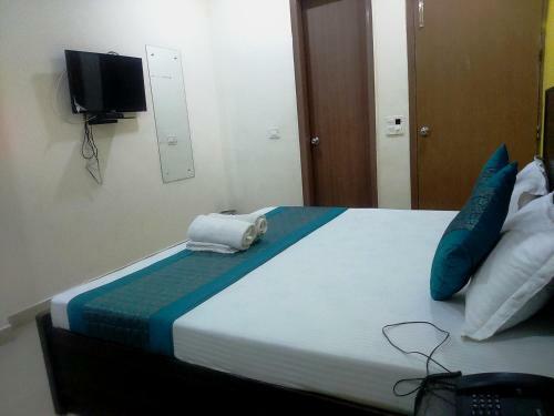 Aero Indus Hotel