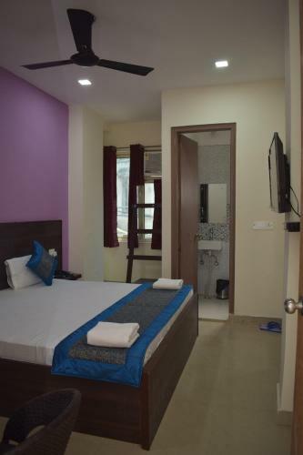 Aero Indus Hotel