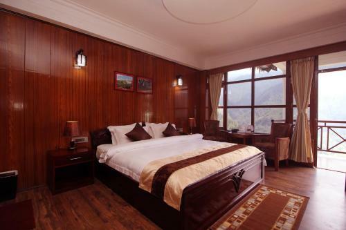 Hotel Udaan Alpine Village Resort