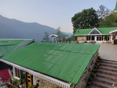 Hotel Udaan Alpine Village Resort