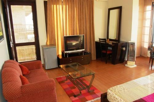Deluxe Room Stay - Horizon Villa South