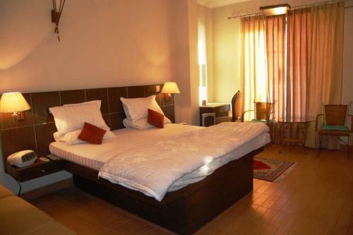 Deluxe Room Stay - Horizon Villa South