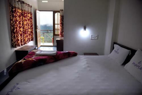 Lodge Purple Munnar