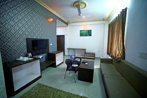 Hotel Dreams Resort Udaipur