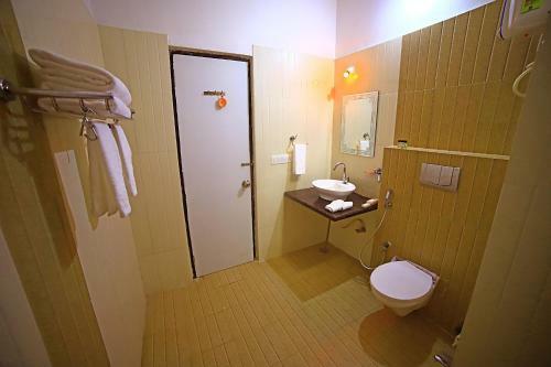 Hotel Dreams Resort Udaipur